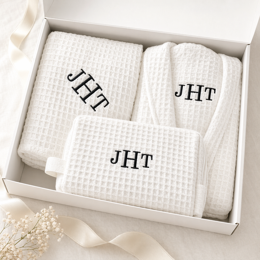 Personalized Embroidered Gift Set — Blanket, Robe & Makeup Bag