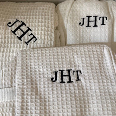 Personalized Embroidered Gift Set — Blanket, Robe & Makeup Bag